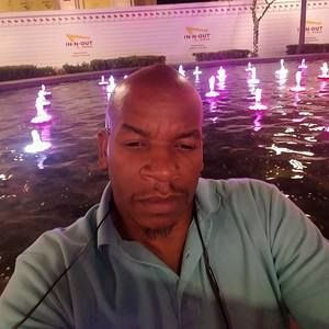 Meet your Posher, Jeffrey